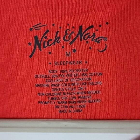 Nick & Nora Red Fox Fleece Footed Onesie Pajamas Women’s Cozy Winter Sleepwear - Picture 2 of 10